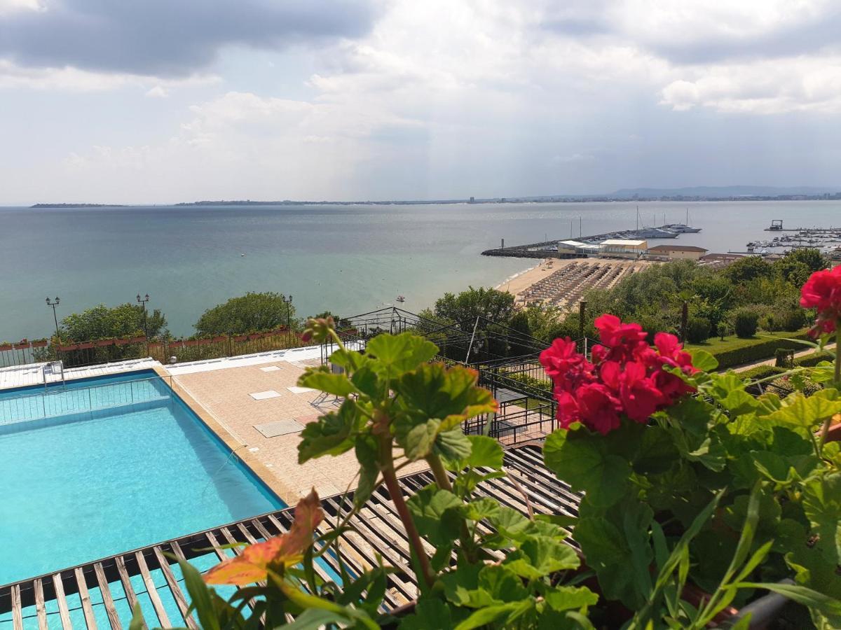 Aparthotel Dolce Vita Apart Complex Sveti Vlas Exteriér fotografie